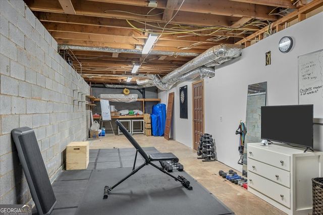 5129 Stratham Drive, Dunwoody, GA 30338