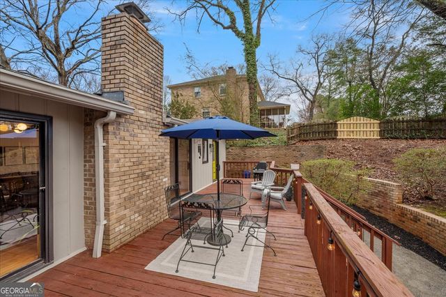 5129 Stratham Drive, Dunwoody, GA 30338