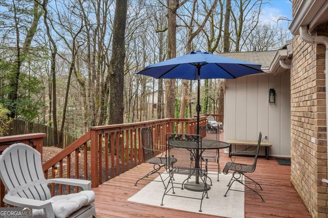 5129 Stratham Drive, Dunwoody, GA 30338