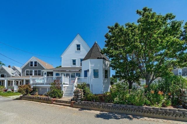 158 Cadish Ave, Hull, MA 02045