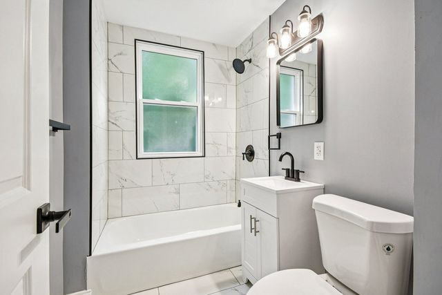 8536 S Maryland Avenue, Chicago, IL 60619