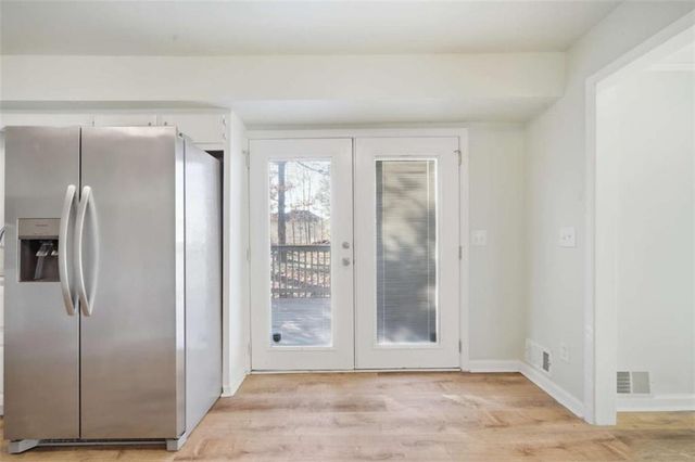 641 Field Cliff Drive, Stone Mountain, GA 30087