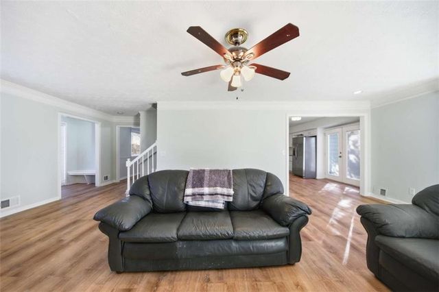 641 Field Cliff Drive, Stone Mountain, GA 30087