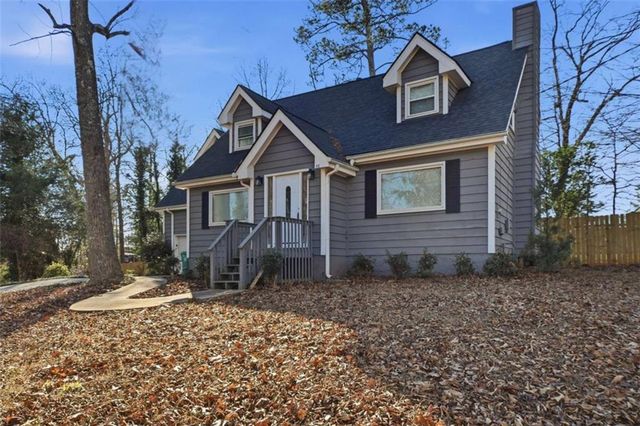 641 Field Cliff Drive, Stone Mountain, GA 30087