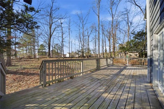 641 Field Cliff Drive, Stone Mountain, GA 30087