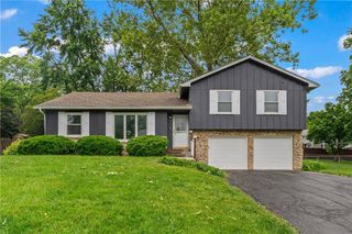 9916 Floyd Street, Overland Park, KS 66212