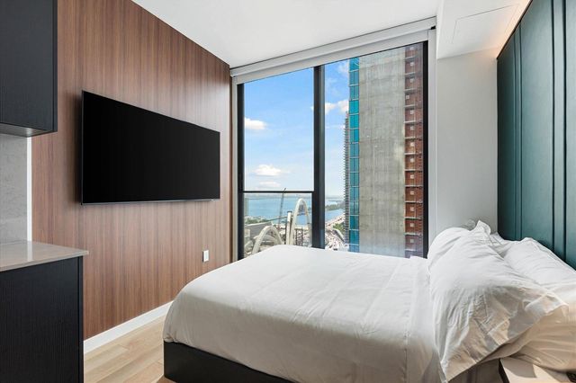 20 NE 11th Street EXPH06A, Miami, FL 33132
