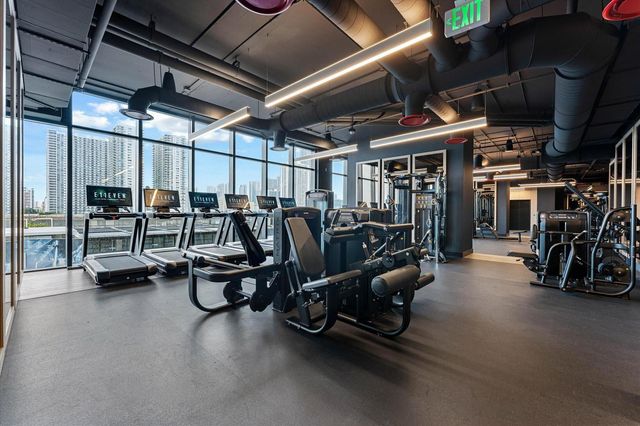 20 NE 11th Street EXPH06A, Miami, FL 33132