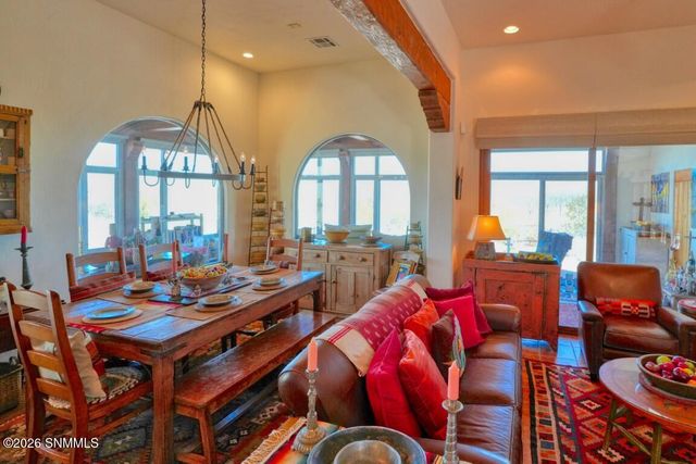 2377 Mesilla Hills Drive, Las Cruces, NM 88005