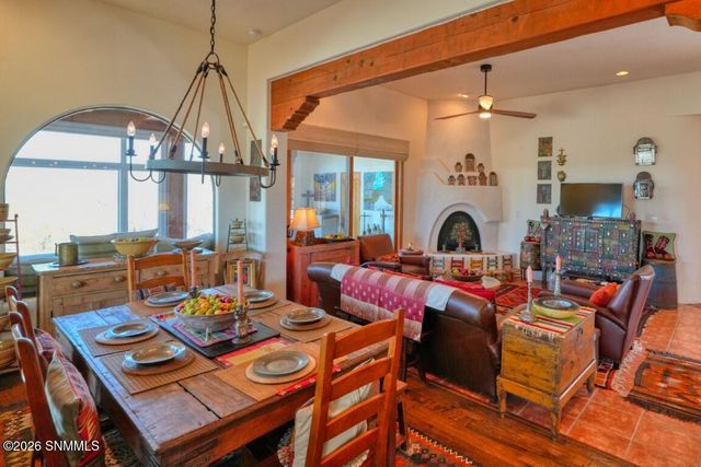 2377 Mesilla Hills Drive, Las Cruces, NM 88005