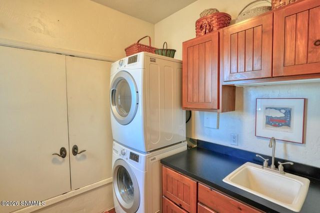 2377 Mesilla Hills Drive, Las Cruces, NM 88005