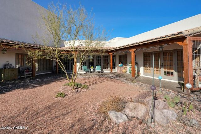 2377 Mesilla Hills Drive, Las Cruces, NM 88005