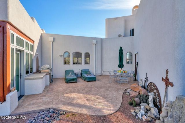 2377 Mesilla Hills Drive, Las Cruces, NM 88005