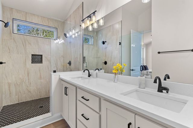 295 Mountain Laurel Ridge, Mineral Bluff, GA 30559