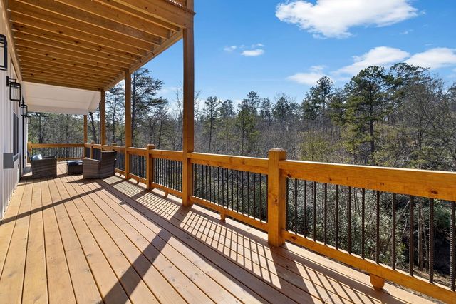 295 Mountain Laurel Ridge, Mineral Bluff, GA 30559