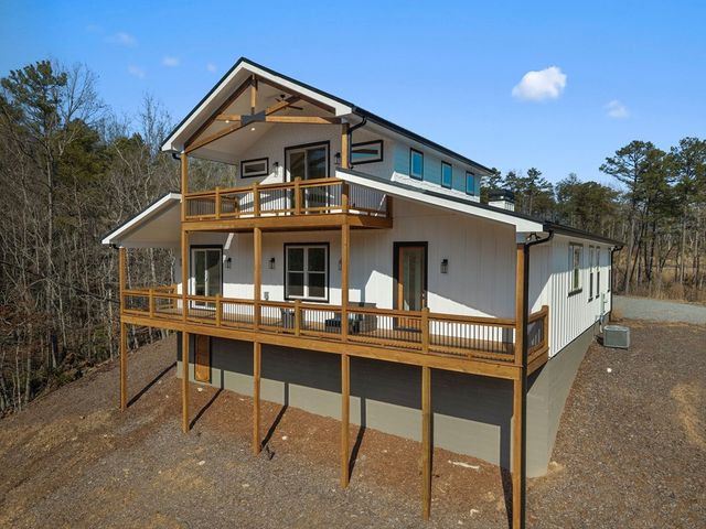 295 Mountain Laurel Ridge, Mineral Bluff, GA 30559