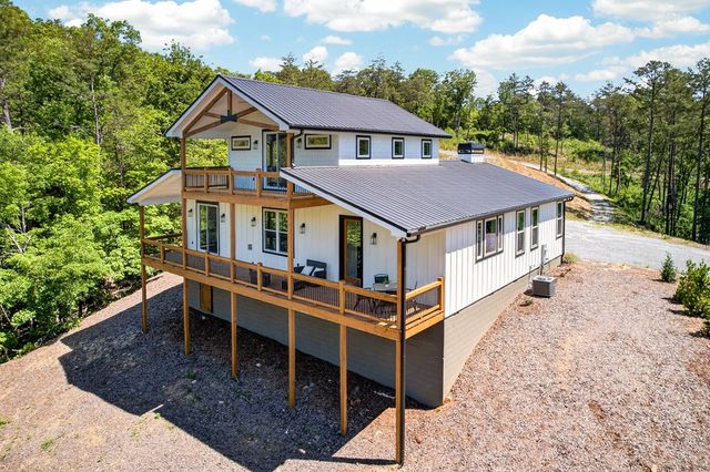 295 Mountain Laurel Ridge, Mineral Bluff, GA 30559