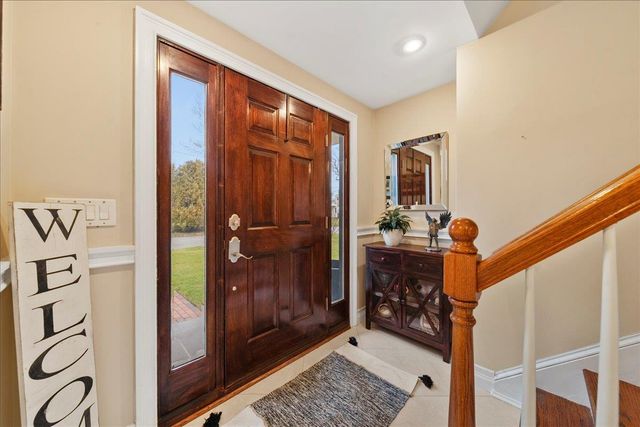 134 Dartmouth Road, Massapequa, NY 11758