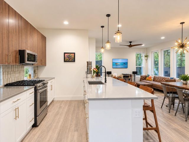 2904 Webberville RD 2, Austin, TX 78702