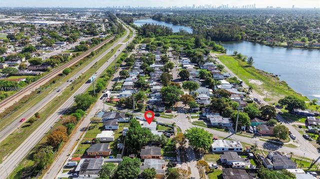 2001 Rutland St, Opa-locka, FL 33054