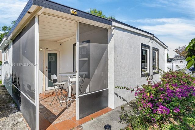 2001 Rutland St, Opa-locka, FL 33054