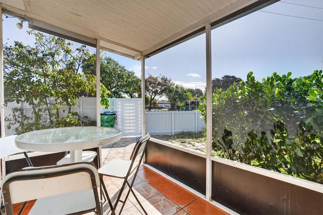 2001 Rutland St, Opa-locka, FL 33054