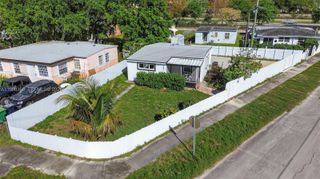 2001 Rutland St, Opa-locka, FL 33054