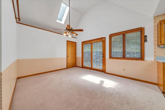 6505 Poage Valley Road, Roanoke, VA 24018