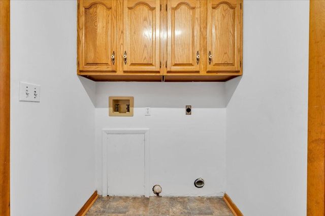 6505 Poage Valley Road, Roanoke, VA 24018