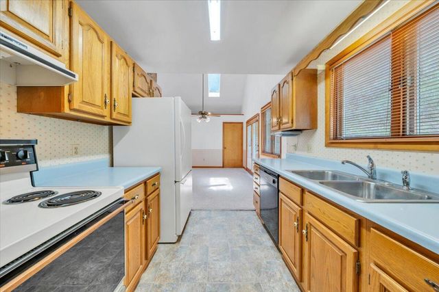 6505 Poage Valley Road, Roanoke, VA 24018