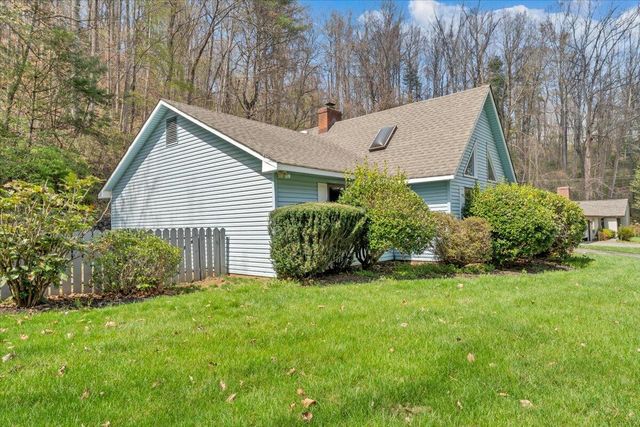 6505 Poage Valley Road, Roanoke, VA 24018