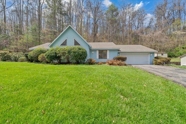 6505 Poage Valley Road, Roanoke, VA 24018