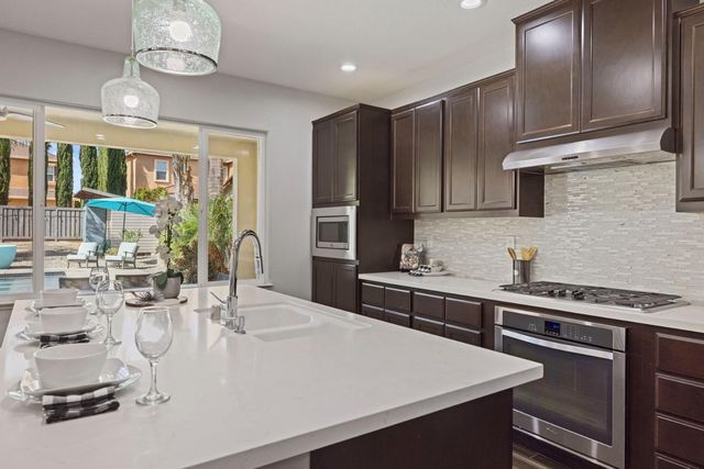 756 W Plumas Ct, Mountain House, CA 95391