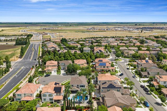 756 W Plumas Ct, Mountain House, CA 95391