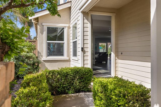 756 W Plumas Ct, Mountain House, CA 95391