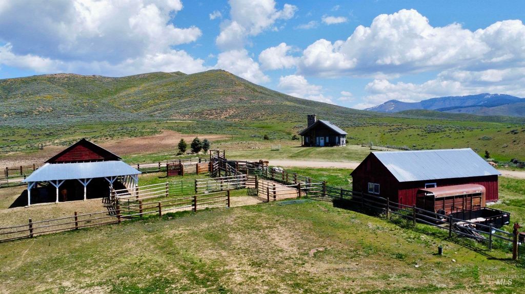 219 W 425 N, Fairfield, ID 83327