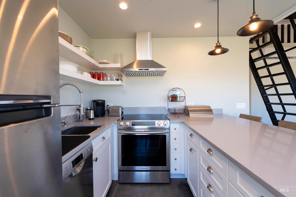 219 W 425 N, Fairfield, ID 83327 photo 11