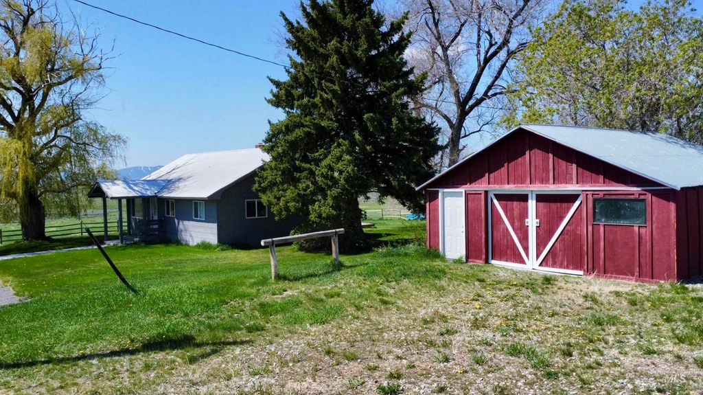 219 W 425 N, Fairfield, ID 83327 photo 18