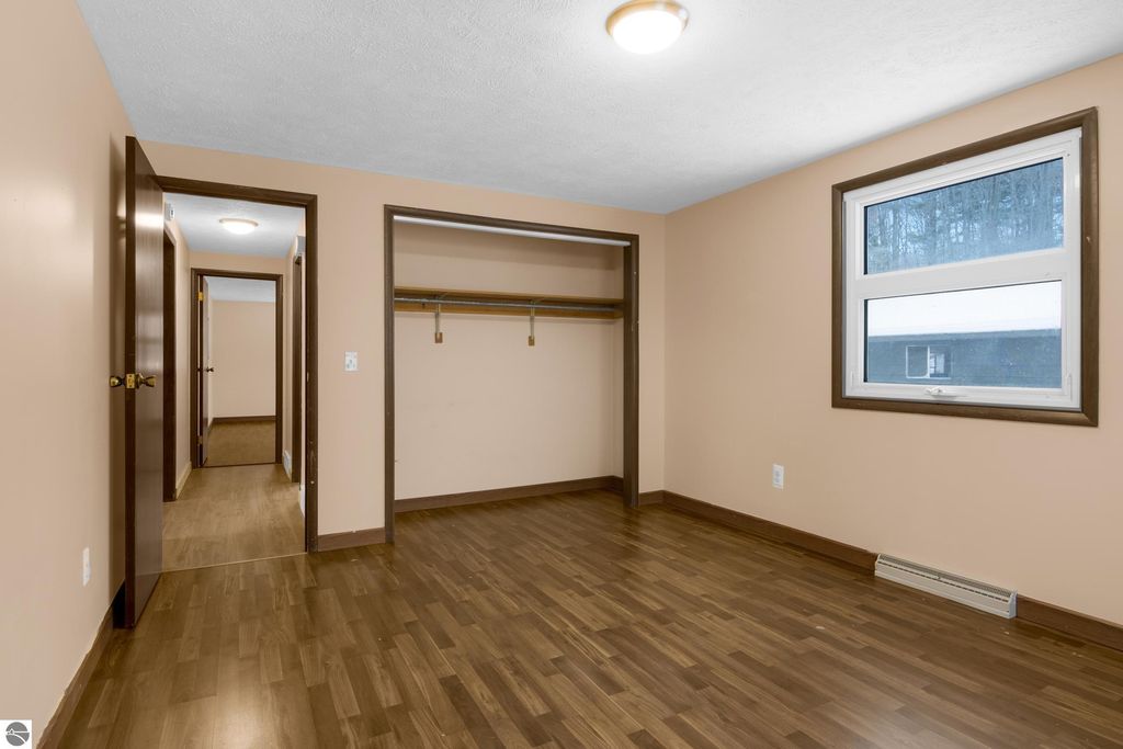 Image 19 of property listing at 5813 Pennington Drive, Beulah, MI 49617