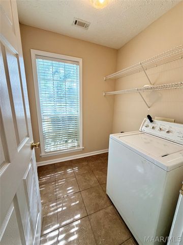 7483 PINNACLE Point, Montgomery, AL 36117