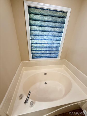 7483 PINNACLE Point, Montgomery, AL 36117