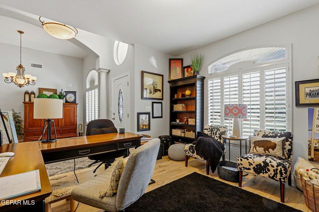 1447 Pioneer Ridge Drive, El Paso, TX 79912