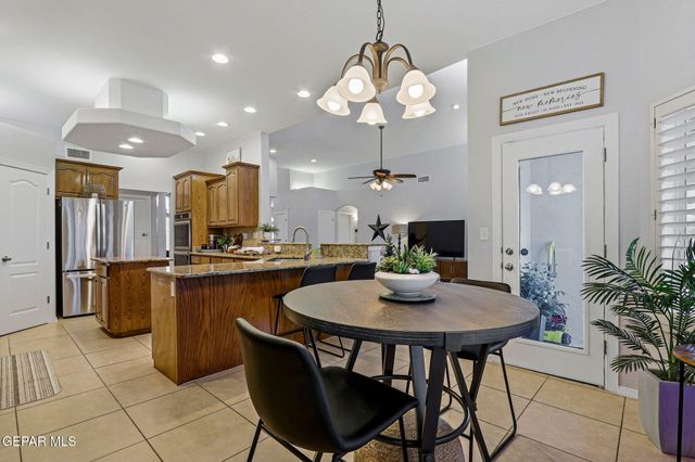 1447 Pioneer Ridge Drive, El Paso, TX 79912