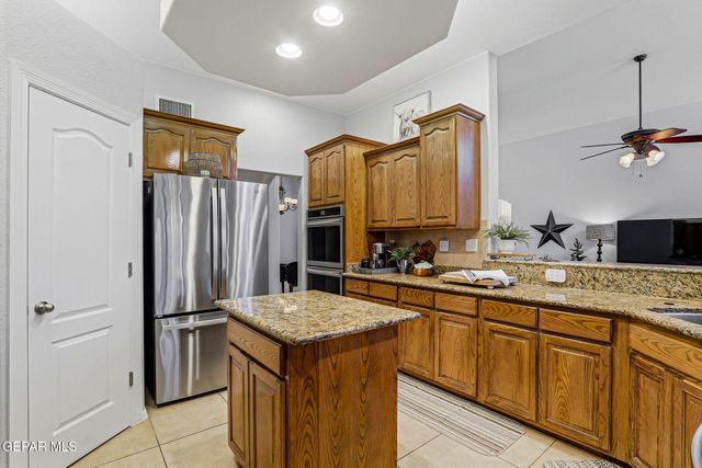 1447 Pioneer Ridge Drive, El Paso, TX 79912