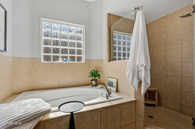 1447 Pioneer Ridge Drive, El Paso, TX 79912