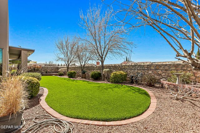 1447 Pioneer Ridge Drive, El Paso, TX 79912