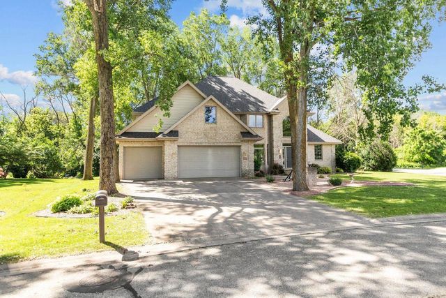 1669 BEETHOVEN WAY, Neenah, WI 54956