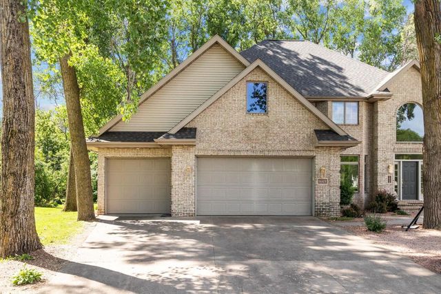 1669 BEETHOVEN WAY, Neenah, WI 54956