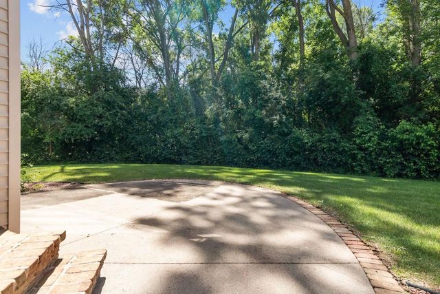 1669 BEETHOVEN WAY, Neenah, WI 54956