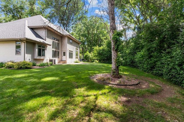 1669 BEETHOVEN WAY, Neenah, WI 54956
